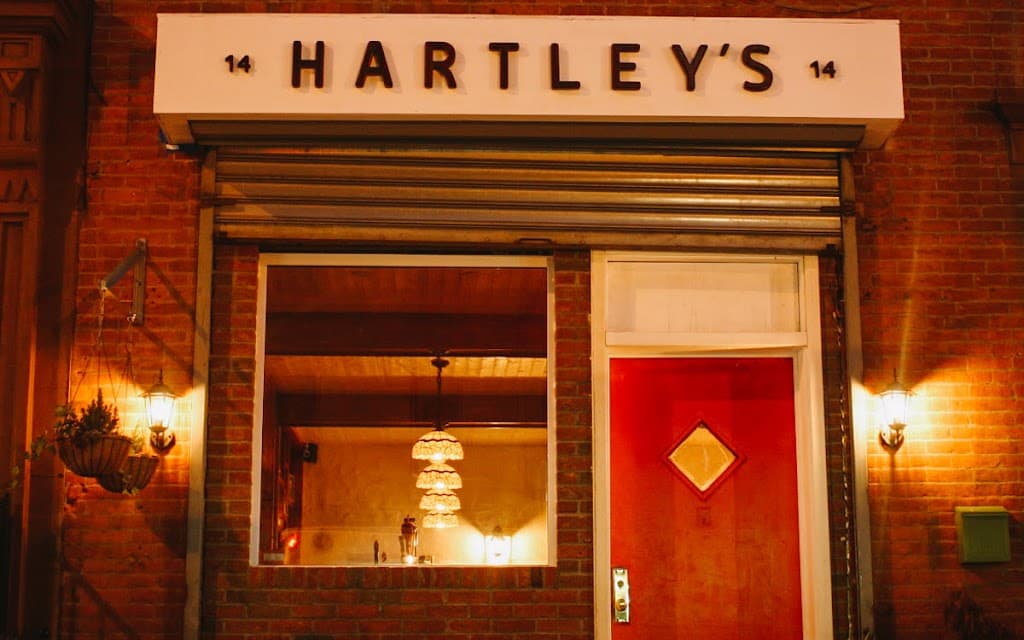 Hartley's, a irish pub in Bed-Stuy