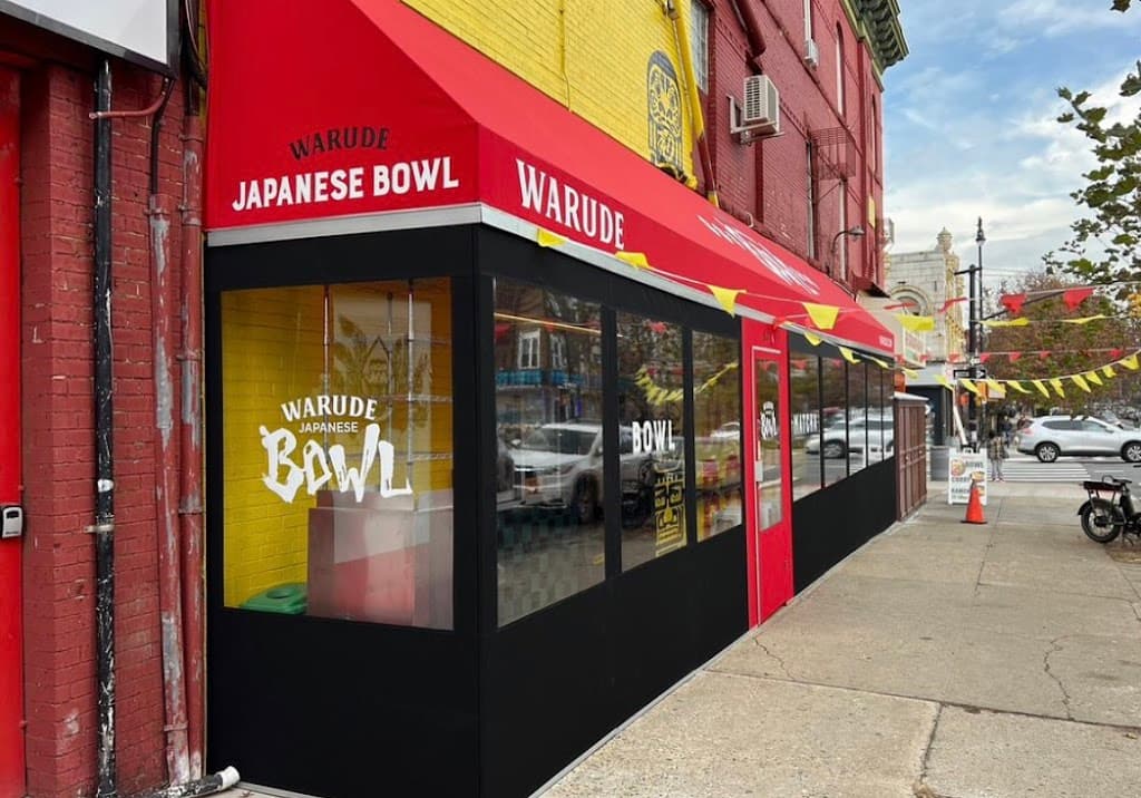 WARUDE, Crown Heights bar
