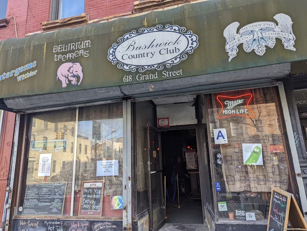Bushwick Country Club, East Williamsburg bar