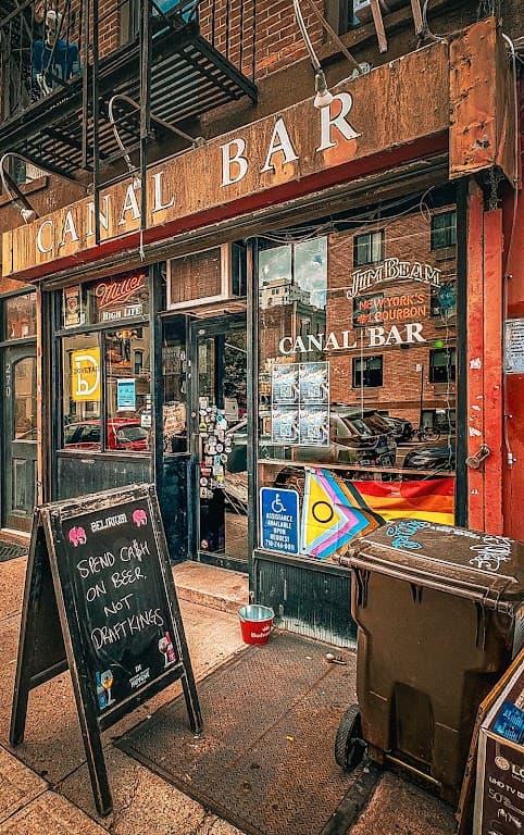 Canal Bar, Gowanus bar