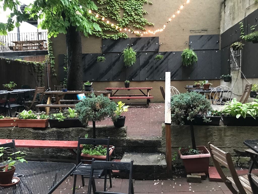 Lowlands Bar, Gowanus