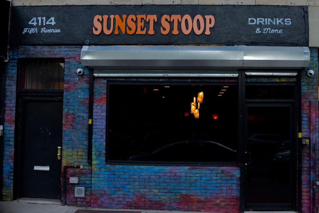 Sunset Stoop, a bar in Sunset Park
