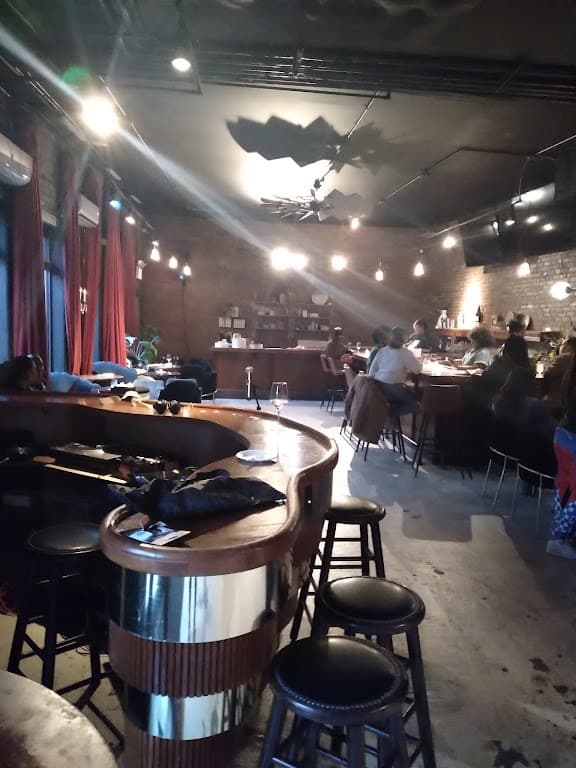 Saint James Libations, Bushwick bar