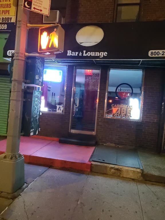 Kinanm Lounge, Prospect Heights bar