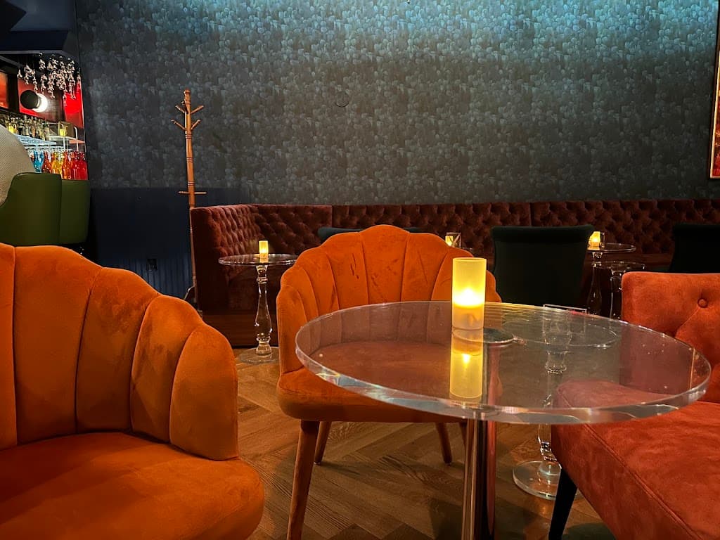 ruth, a cocktail bar in Prospect Lefferts Gardens