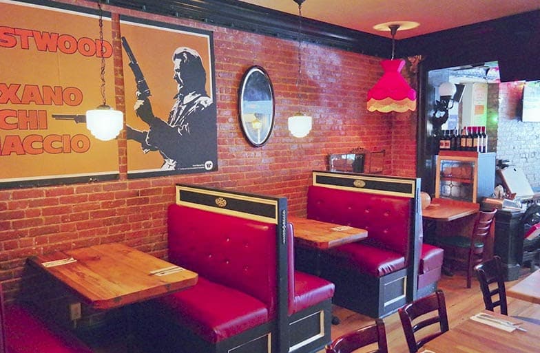 Brooklyn Public House, a sports bar in Fort Greene