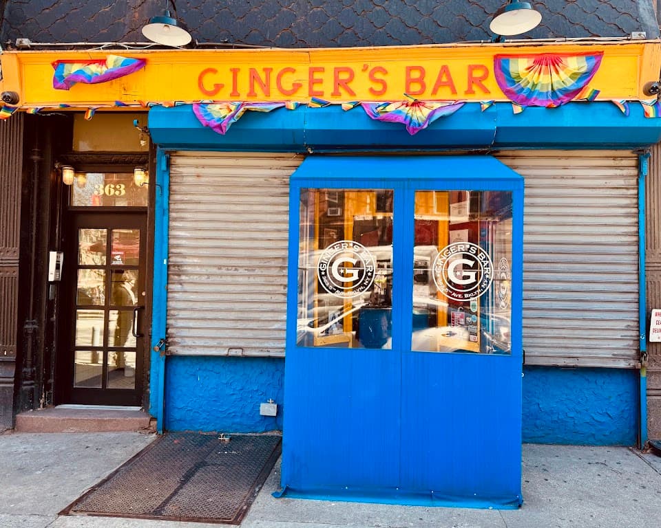 Ginger's Bar, Park Slope bar
