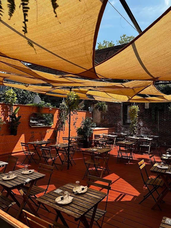 Limosneros, a bar in Williamsburg