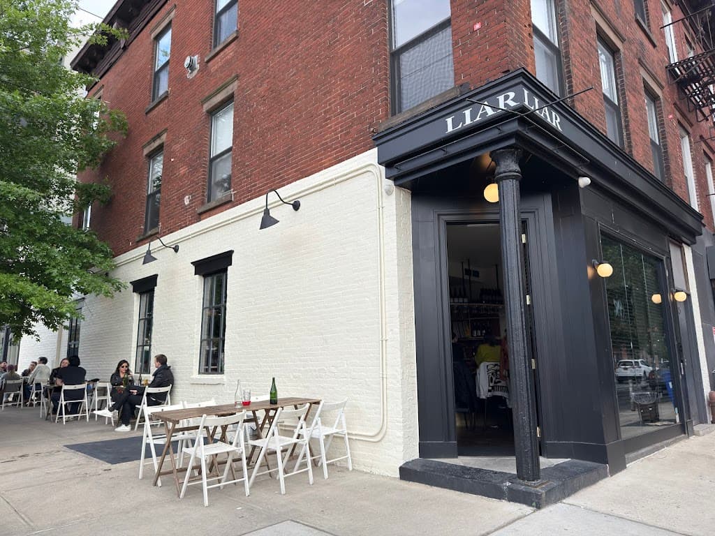 Liar Liar, Gowanus bar