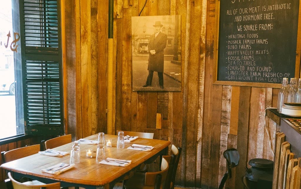 St. Anselm, Williamsburg bar