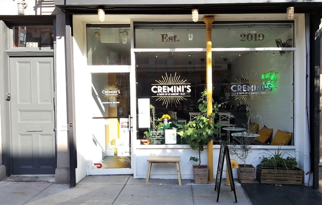 Cremini's, Carroll Gardens bar