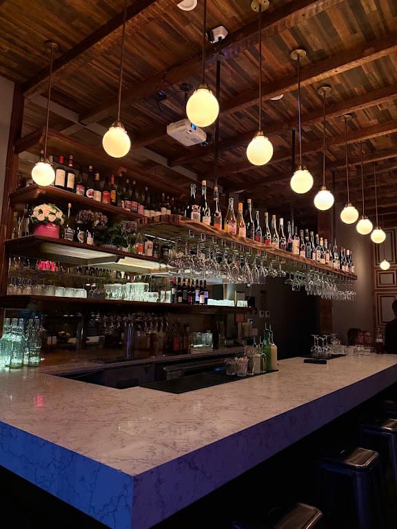 The Franklin Wine Bar & Bistro, Bed-Stuy bar