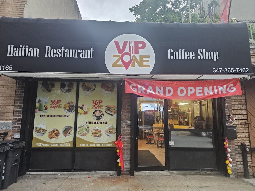 VIP Zone Restaurant, Crown Heights bar