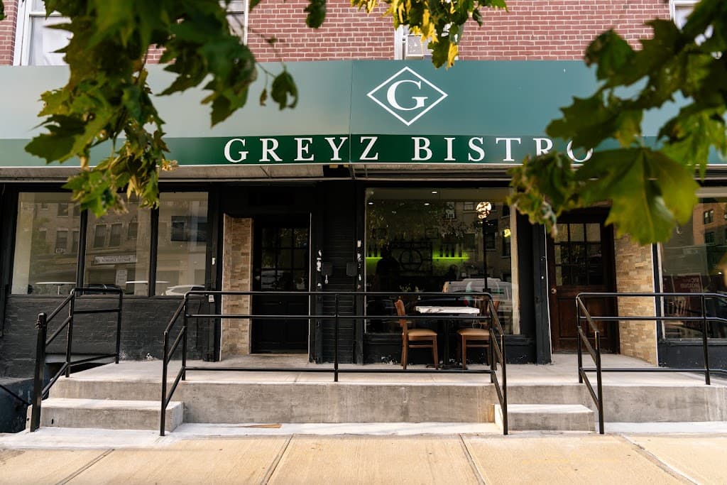 Greyz Bistro, Crown Heights bar
