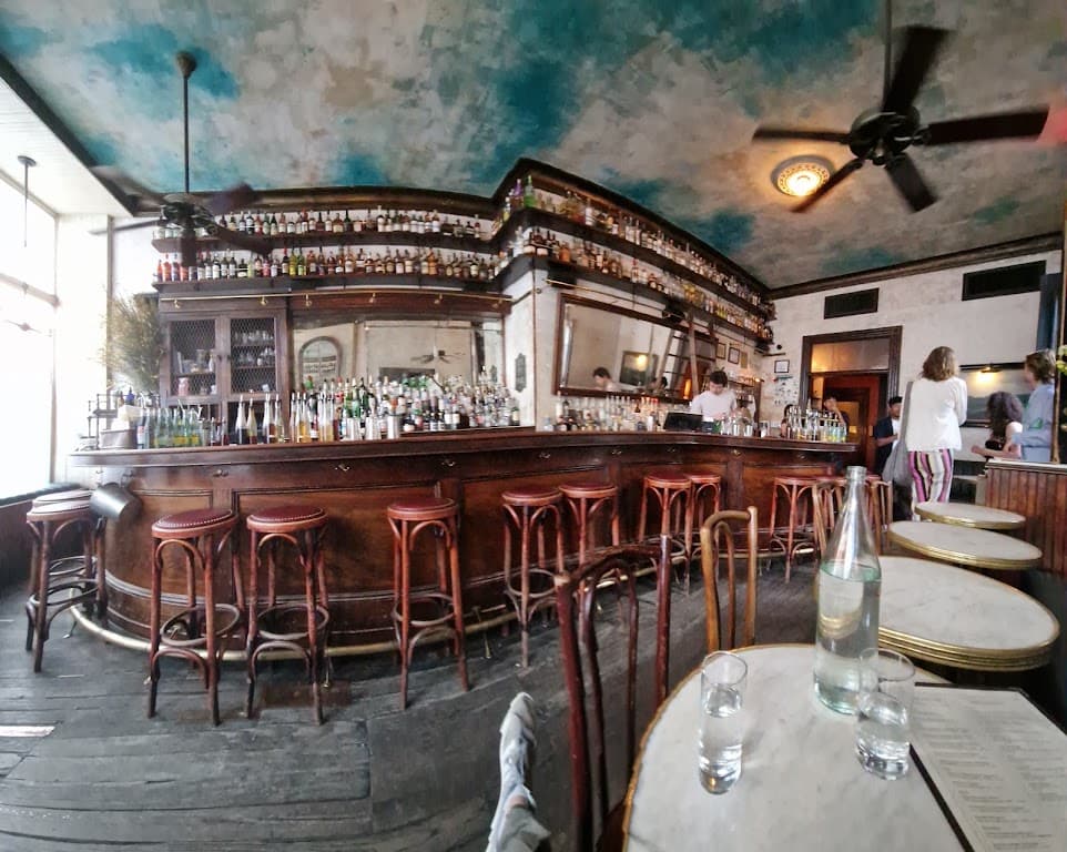 Hotel Delmano, Williamsburg bar