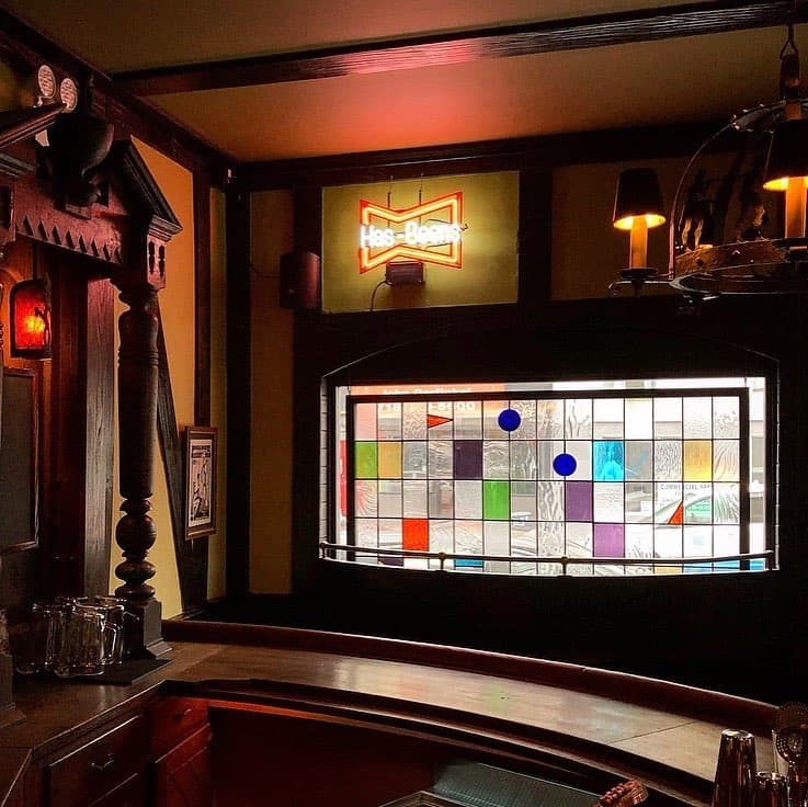 The Palace, Greenpoint bar