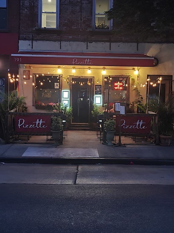Pizzette, East Williamsburg bar