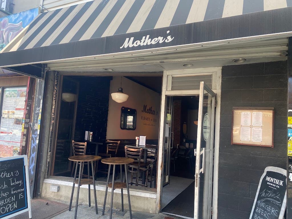 Mother's, a bar in East Williamsburg
