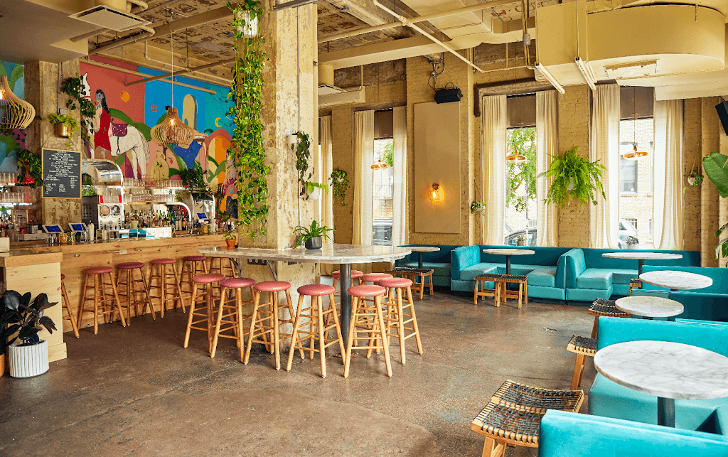 Cafe Balearica, Williamsburg bar