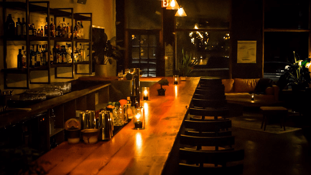 Otis, East Williamsburg bar