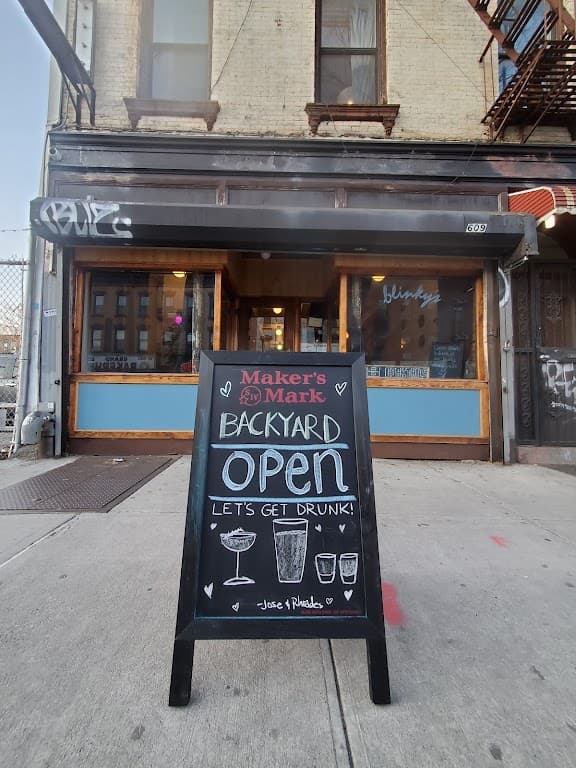 Blinky's, East Williamsburg bar