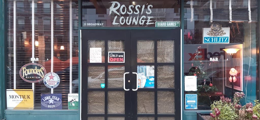 Rossi's Lounge, Williamsburg bar
