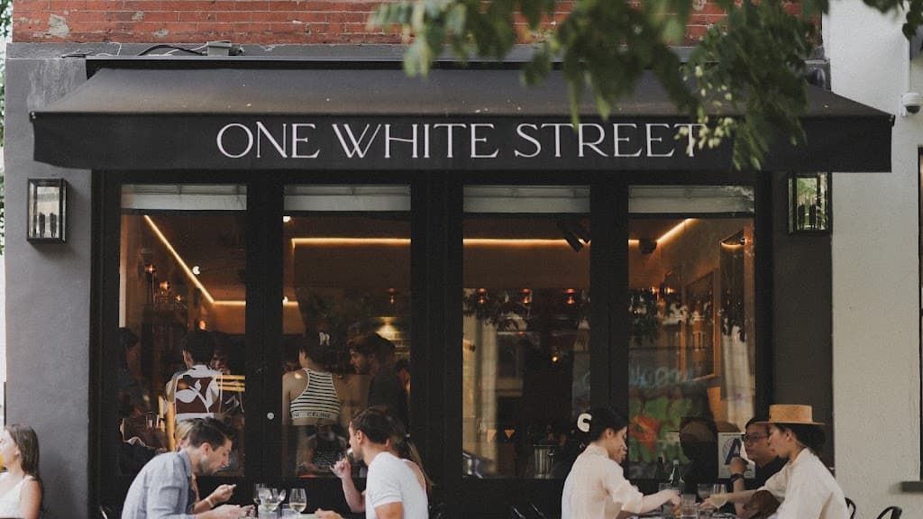 One White Street, Tribeca bar