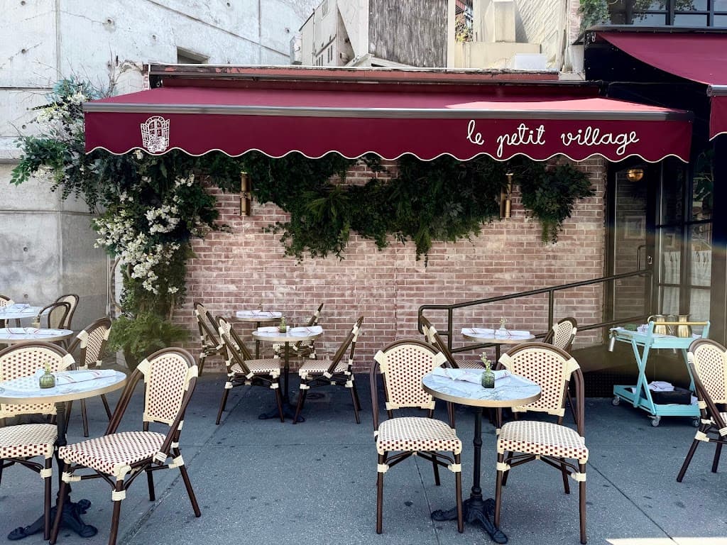Le Petit Village, West Village bar
