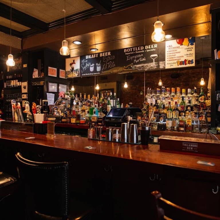 Trinity Pub, Upper East Side bar