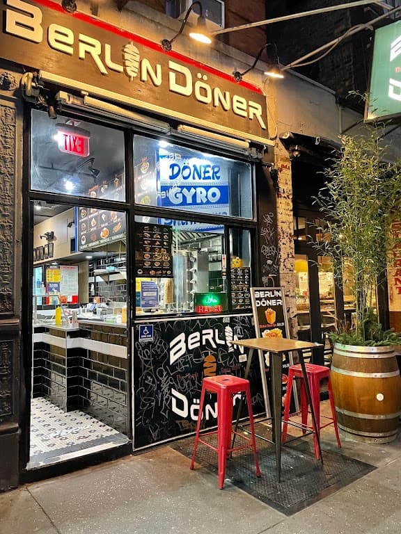 Berlin Döner, West Village bar