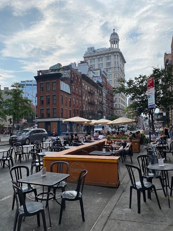 Clandestino, Lower East Side bar