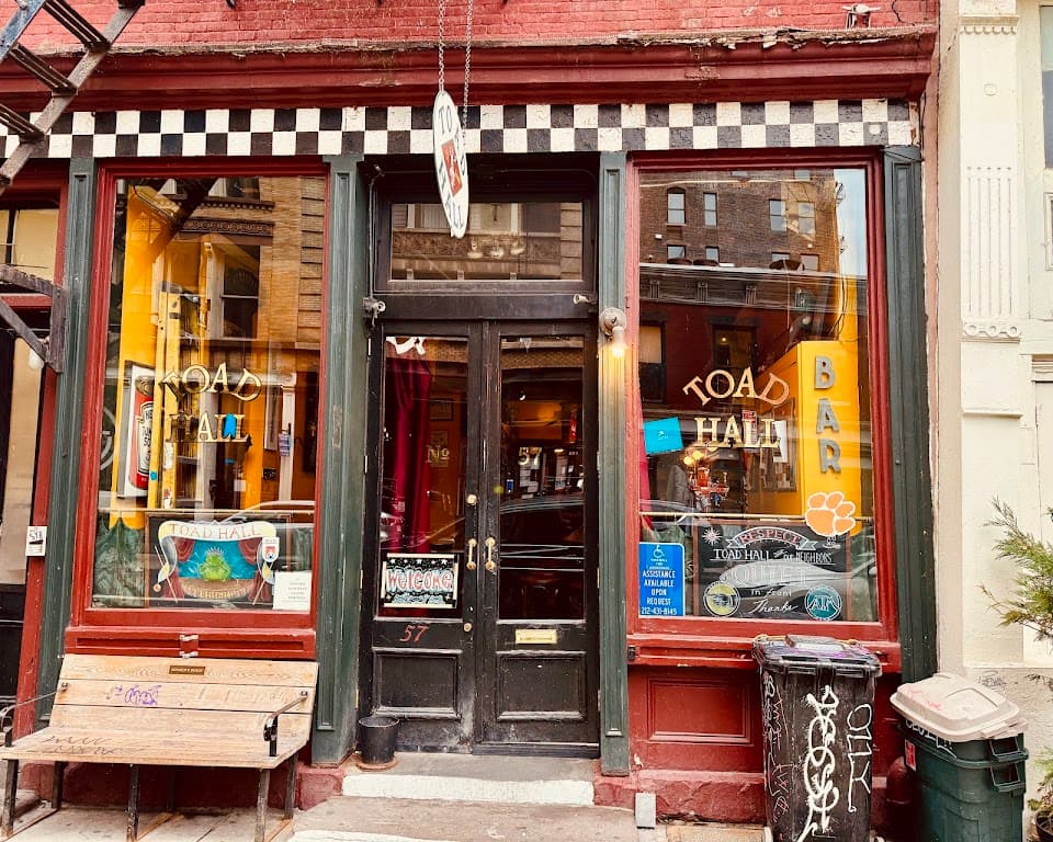 Toad Hall, a bar in Tribeca