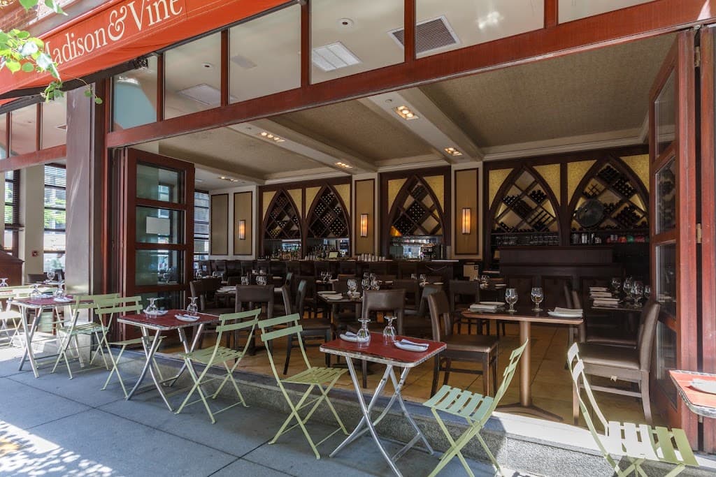 Madison & Vine, Midtown bar