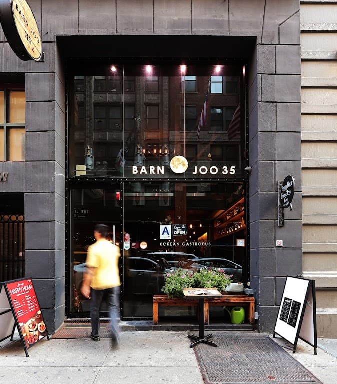 Barn Joo 35, Gramercy bar