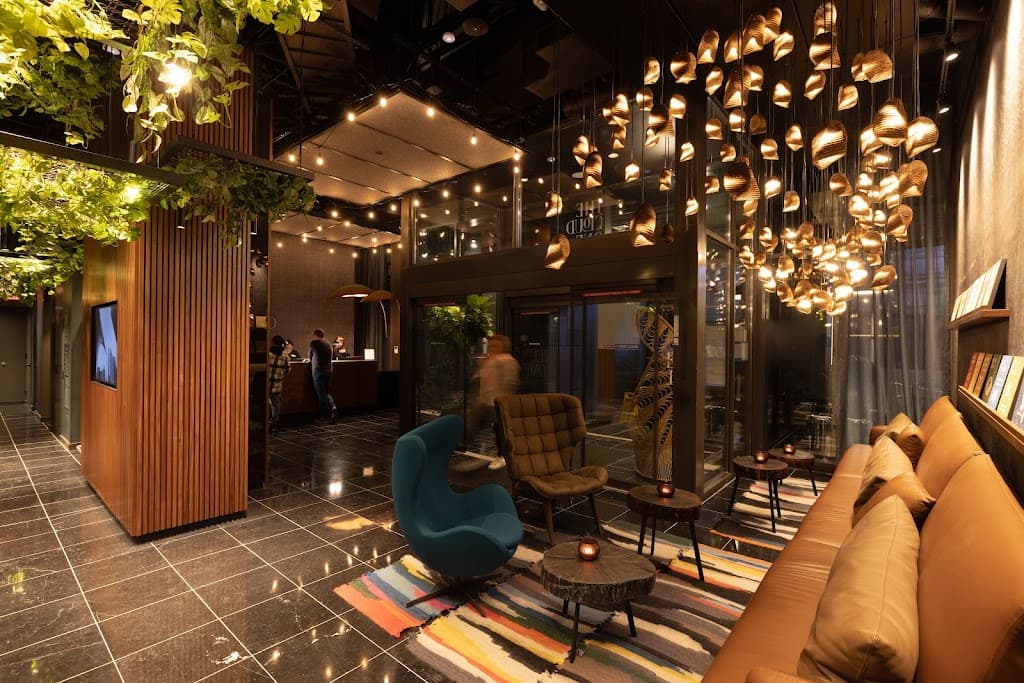 The Cloud One Hotel New York-Downtown, a bar in Tribeca