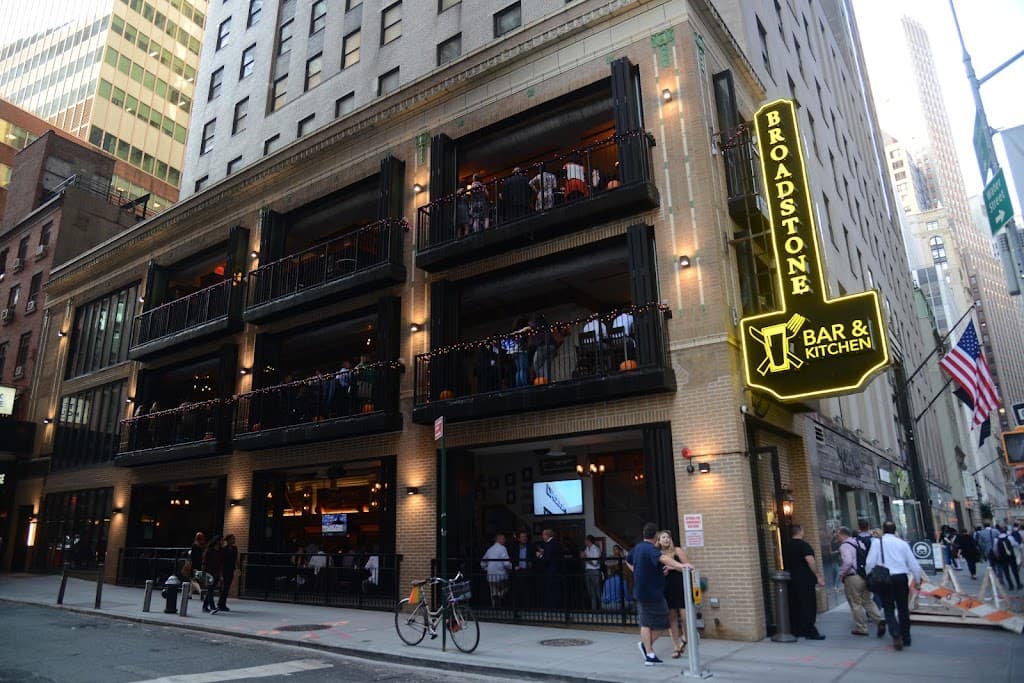 Il Brigante, a restaurant in Financial District