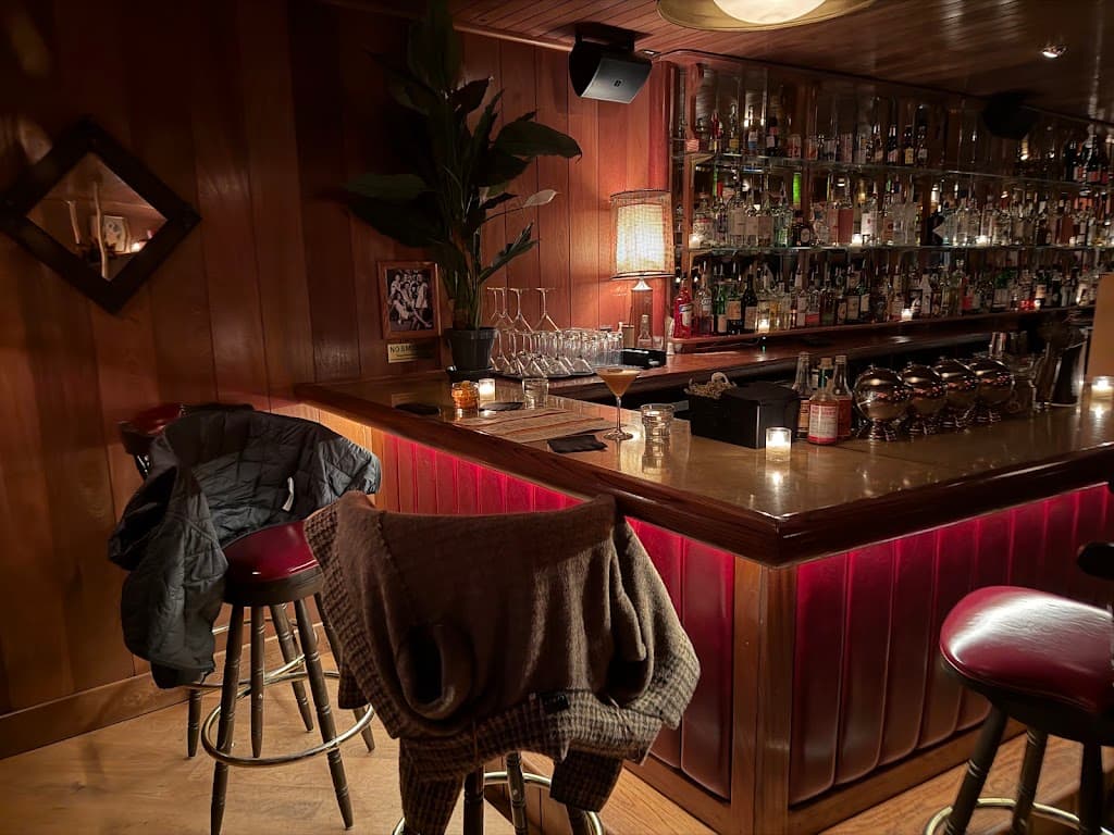 The Ripple Room, Lower East Side bar