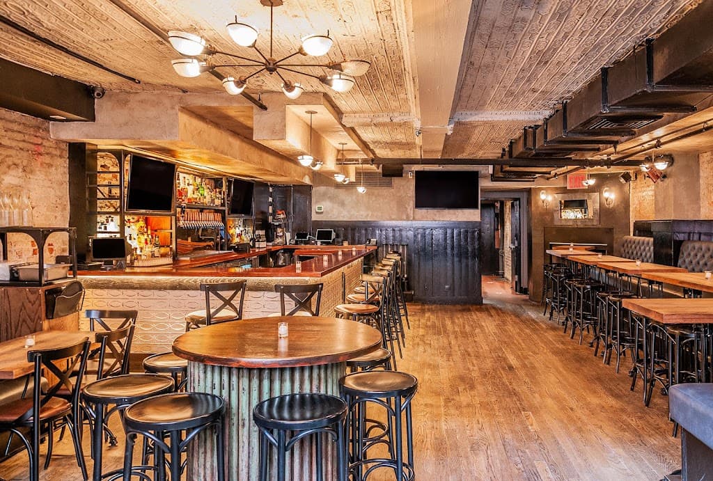 Amity Hall Downtown, West Village bar
