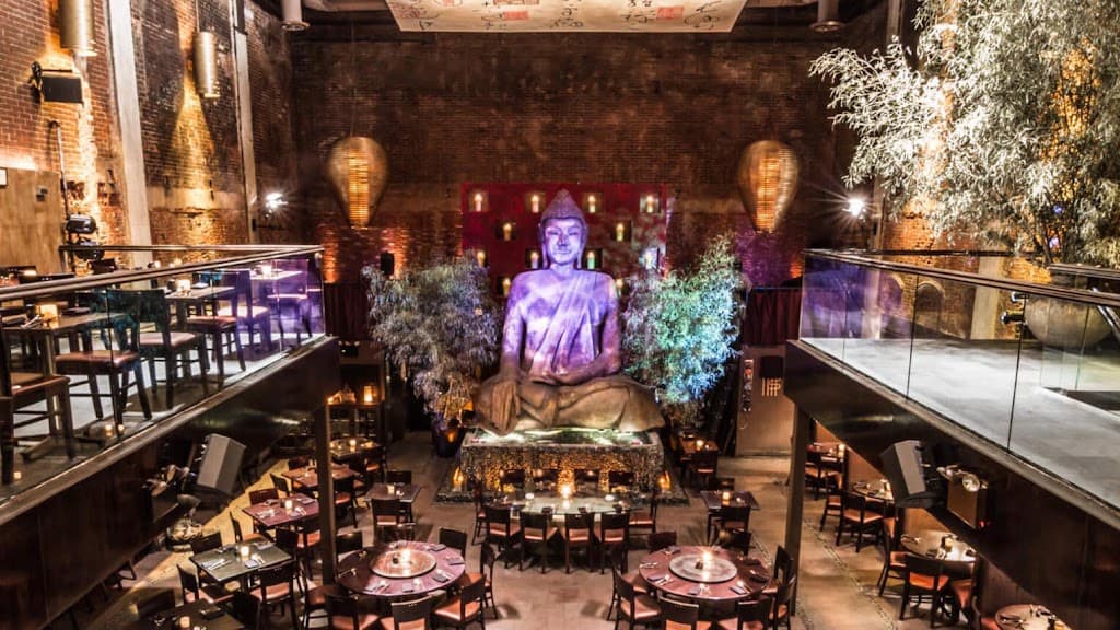 TAO Uptown, Midtown bar