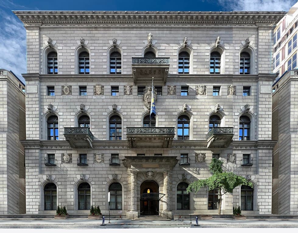 The University Club of New York, Midtown bar