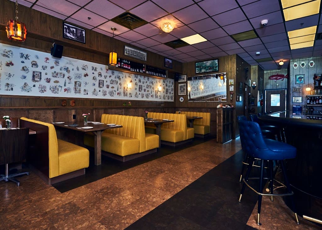 The Flower Shoppe, a bar in Lower East Side