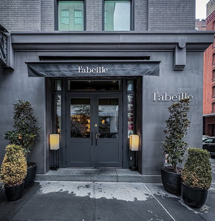 l’abeille, Tribeca bar